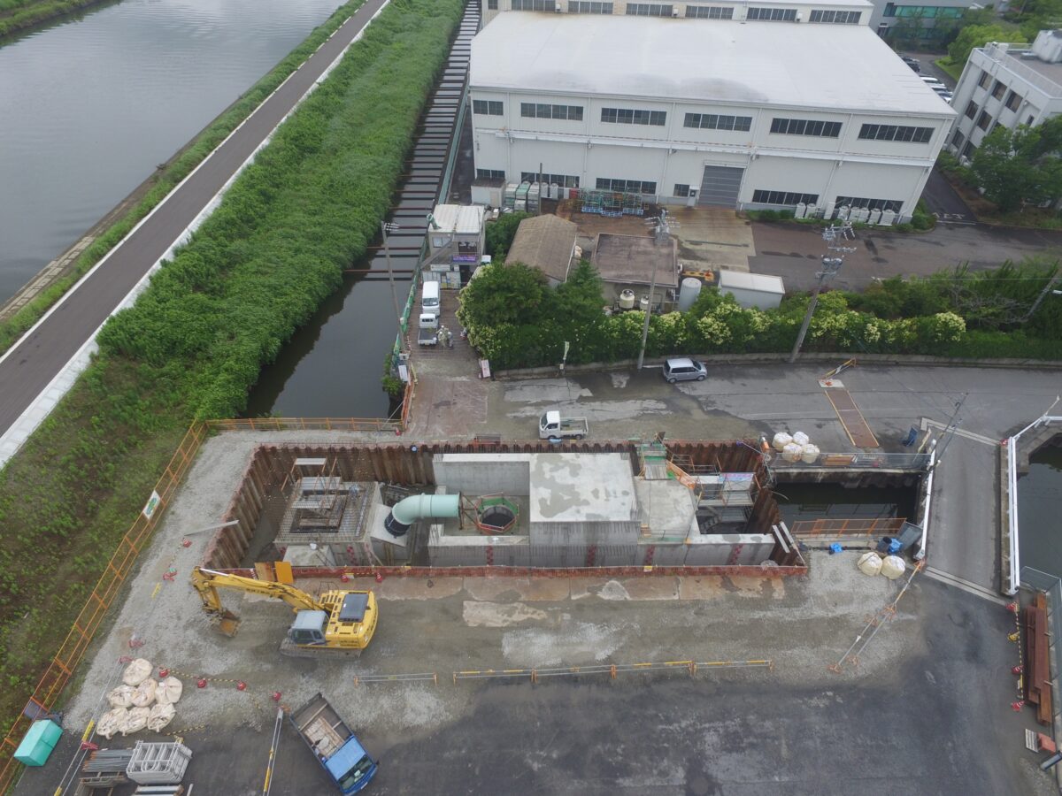 海部建設株式会社の農業農村整備工事(たん水防除事業 新十三沖永地区 越津排水機場その3工事)