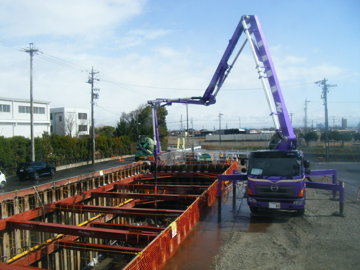 海部建設株式会社の農業農村整備工事(たん水防除事業 新十三沖永地区 越津排水機場その3工事)