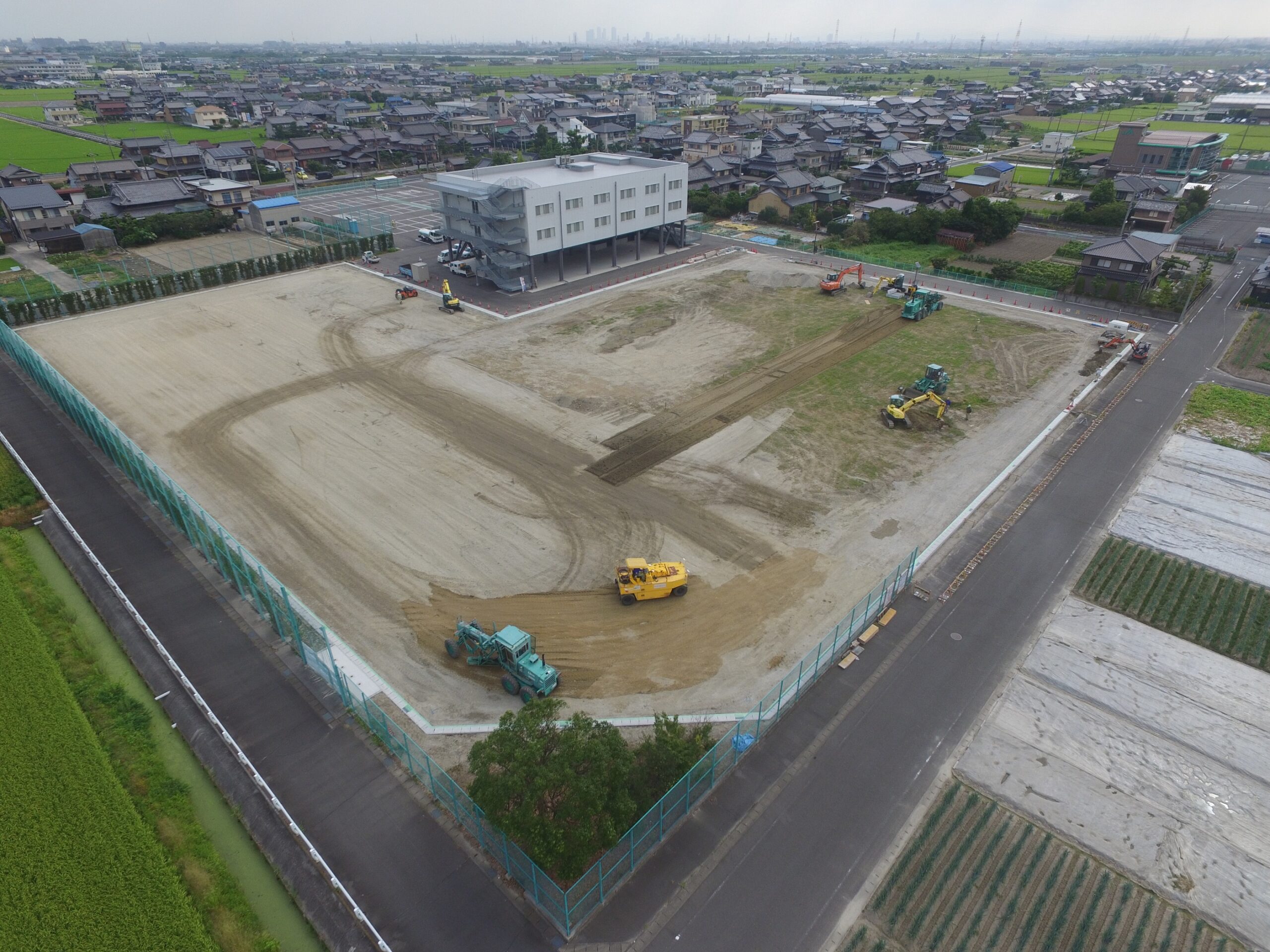 海部建設株式会社の造成/駐車場工事（防災設備維持管理事業 多目的広場整備工事）