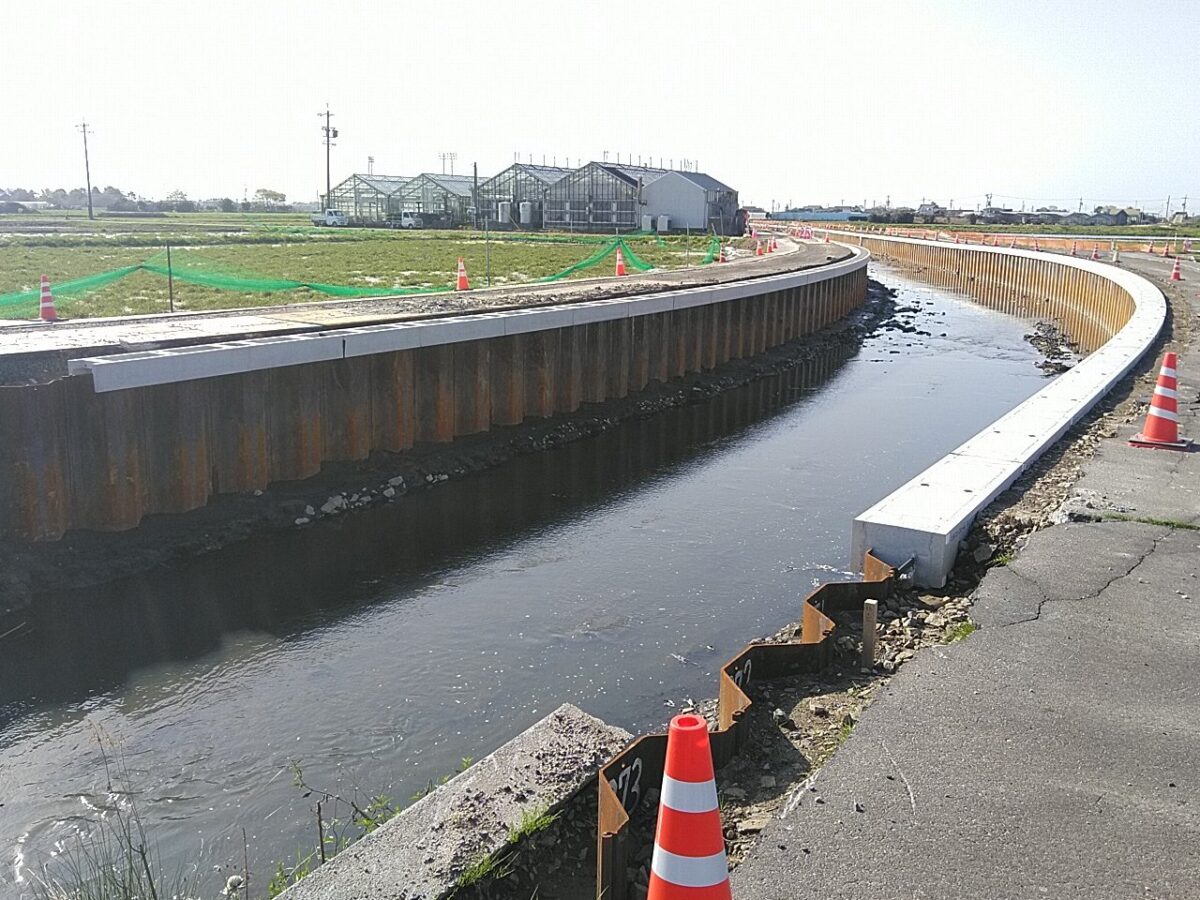 海部建設株式会社の農業農村整備工事(地盤沈下対策事業 鵜戸川北部地区 その6工事)