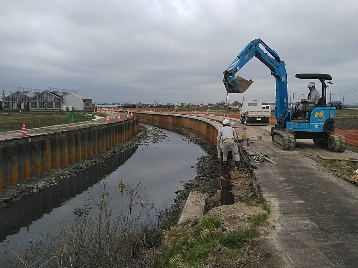 海部建設株式会社の農業農村整備工事(地盤沈下対策事業 鵜戸川北部地区 その6工事)