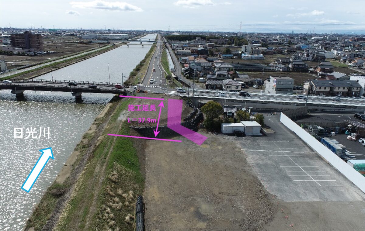 海部建設株式会社の道路工事(中小河川改良工事(防災安全))