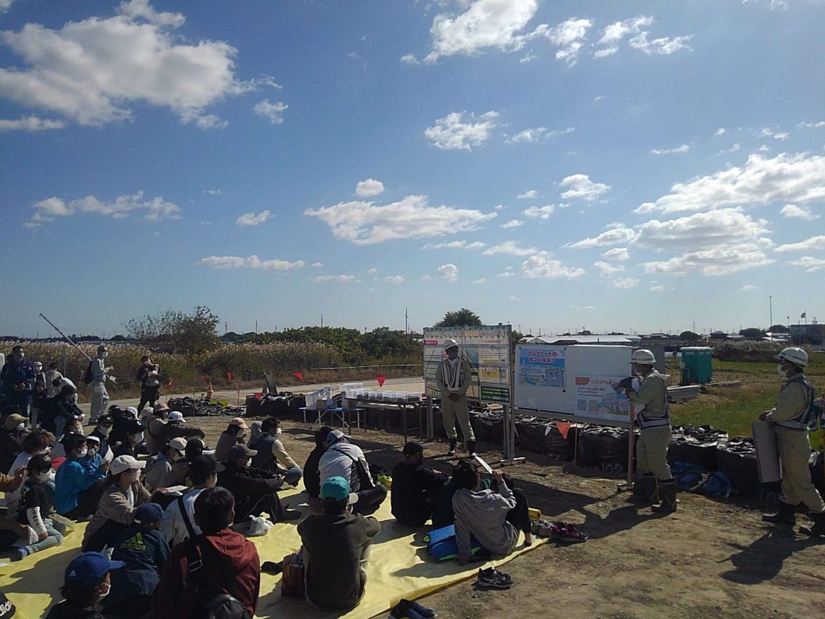 海部建設株式会社による愛西市鵜戸川釣り大会での現場見学会および排水機場学習会