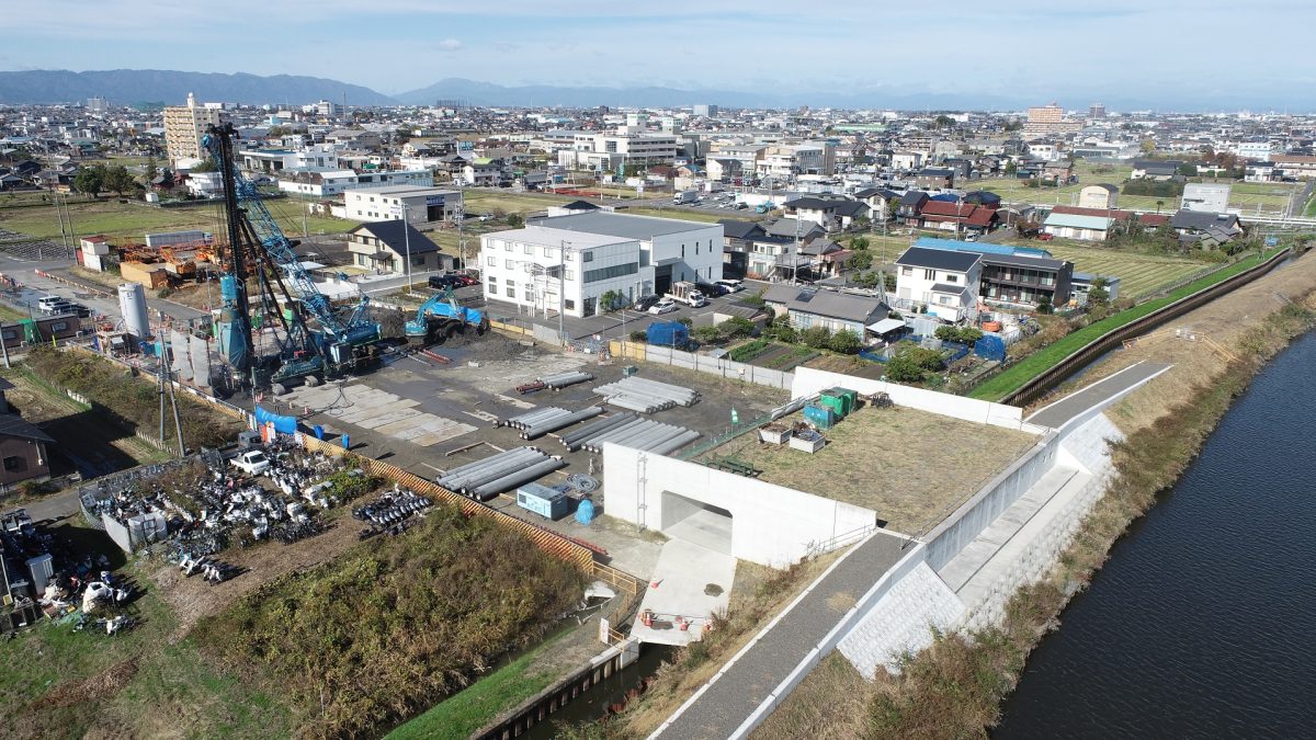 海部建設株式会社の道路工事（道路改良工事(七宝工区)(１号工)(ICT希望・環境整備)）